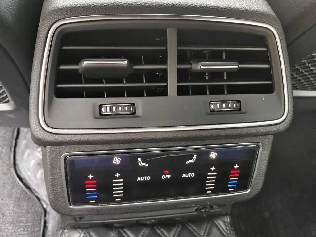 Audi A6L — миниатюра 13