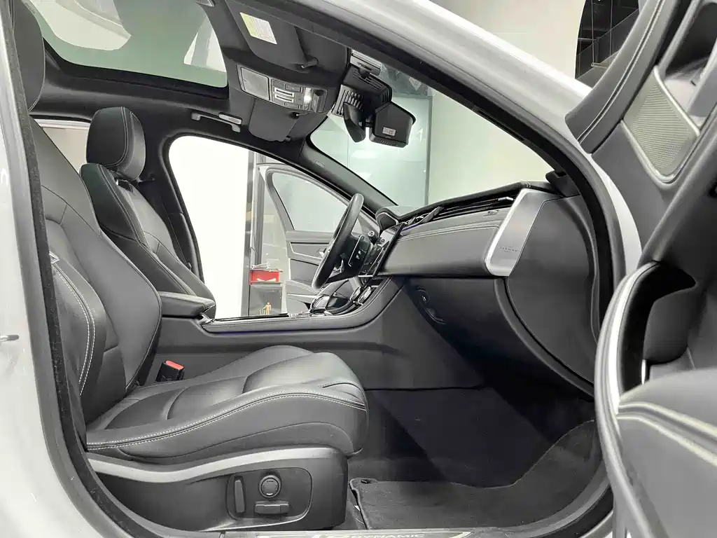 Jaguar XFL 2021 XFL 2.0T P250 Elite Sport