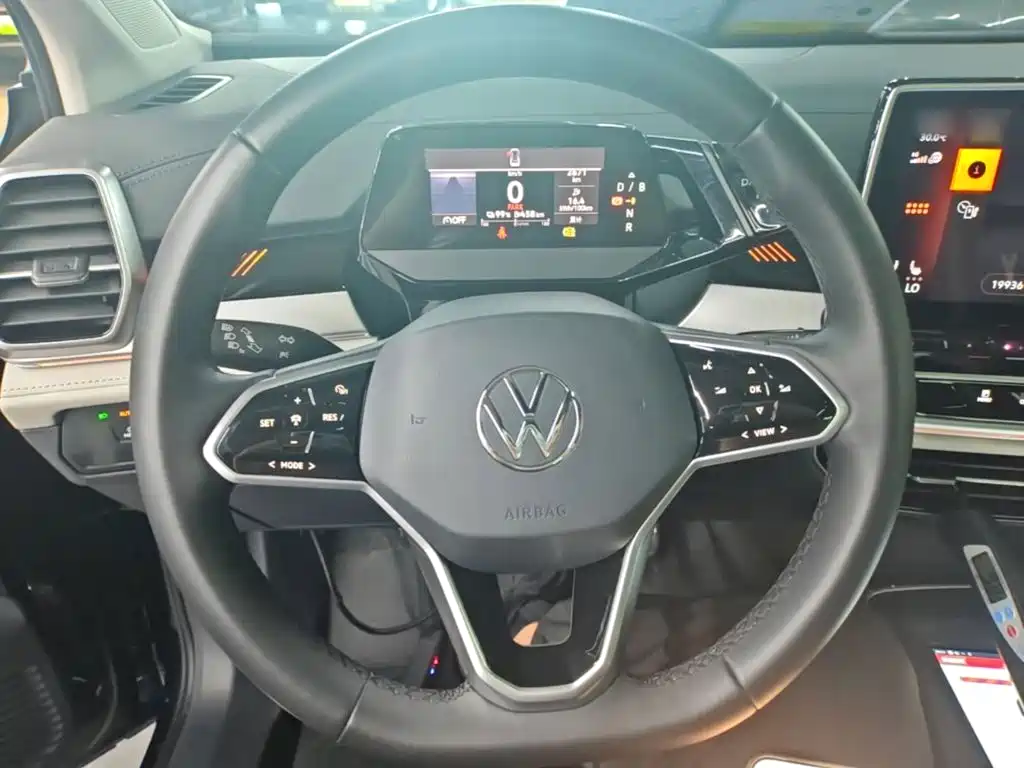 Volkswagen ID.6 Crozz — миниатюра 11
