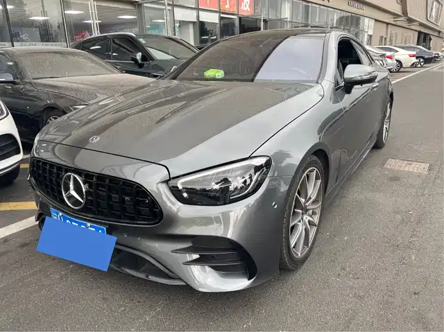 MERCEDES BENZ E CLASS