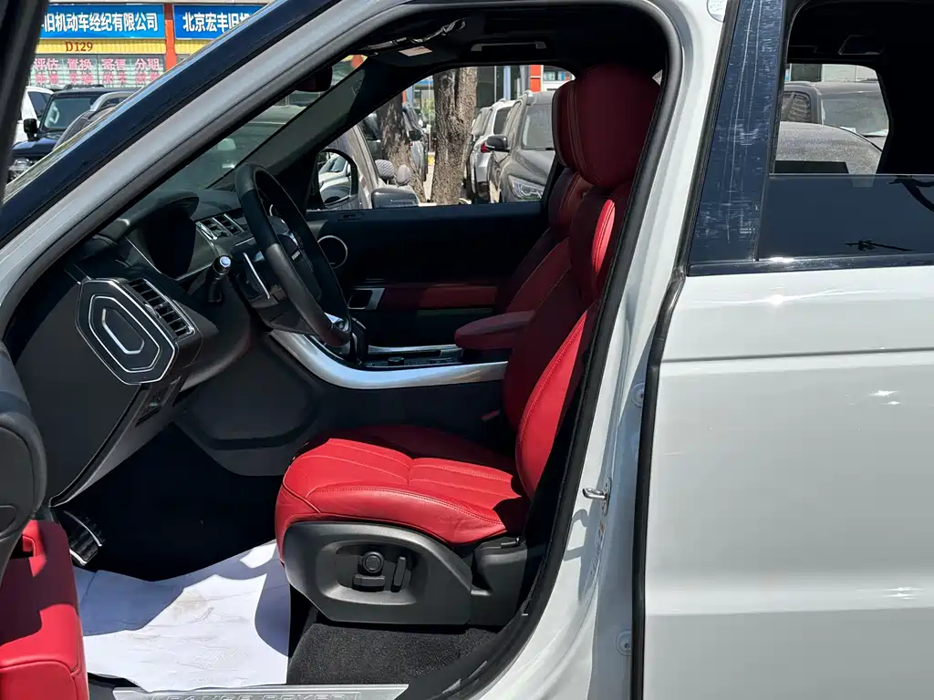 Land Rover Range Rover Sport 2017 3.0 SC V6 HSE DYNAMIC