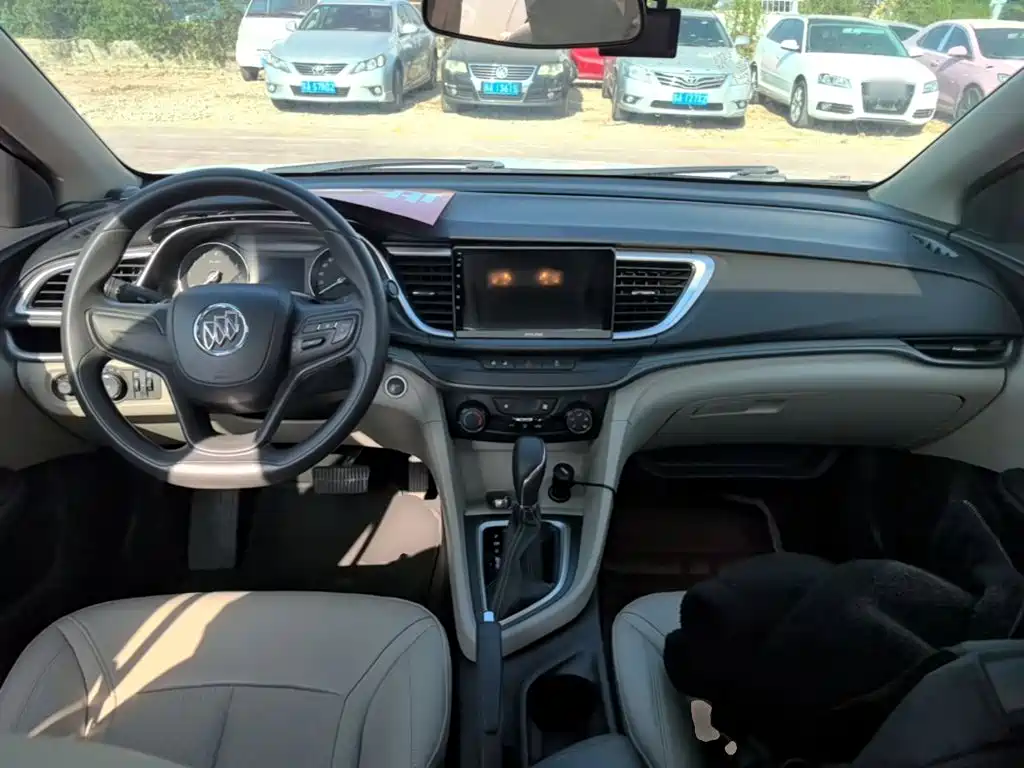 Buick Excelle — миниатюра 10