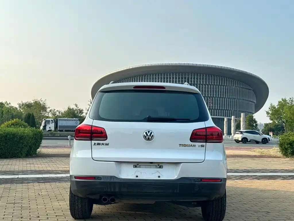 Volkswagen Tiguan — миниатюра 5