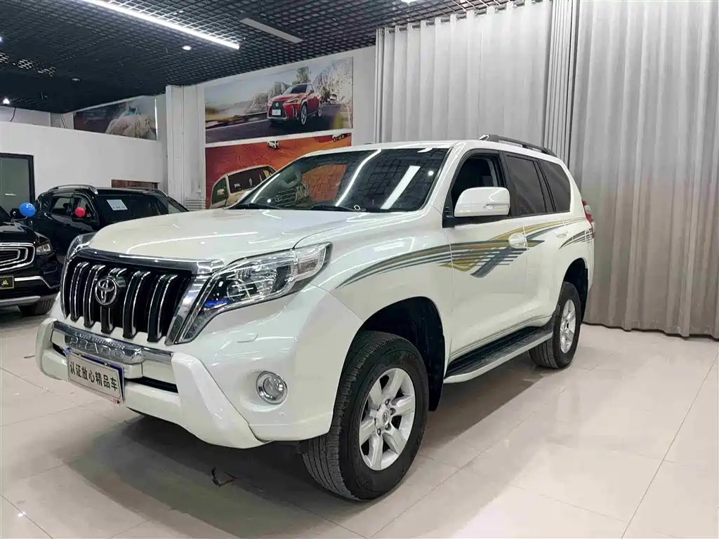 Toyota Prado 2016