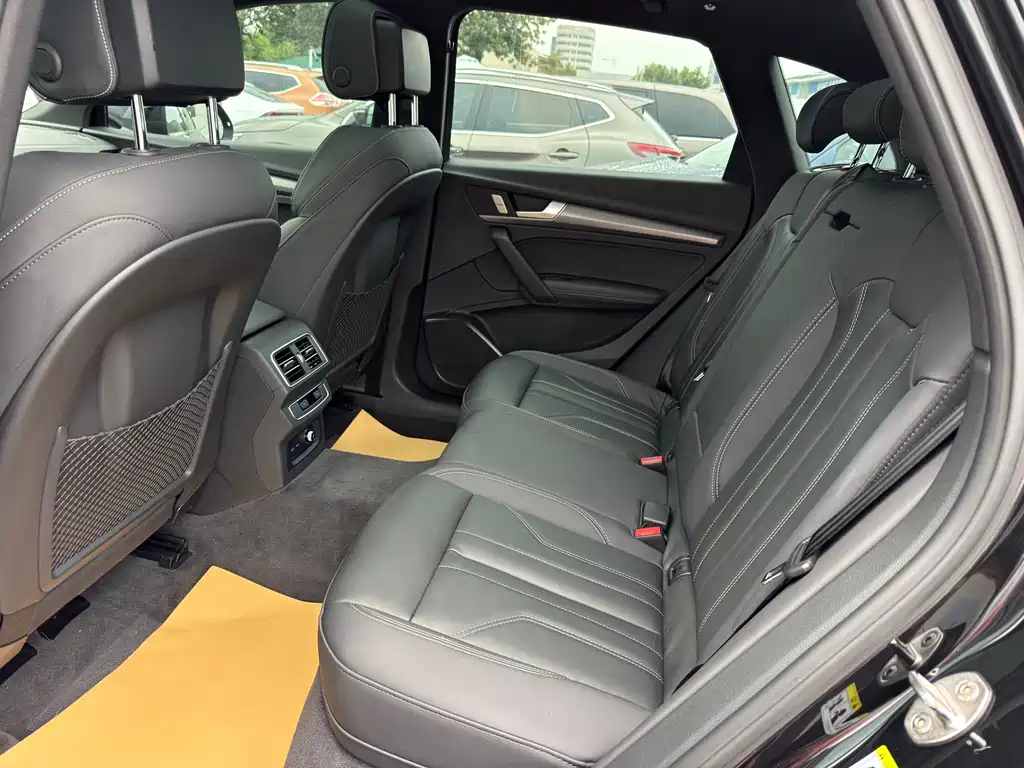 Audi Q5L — миниатюра 10
