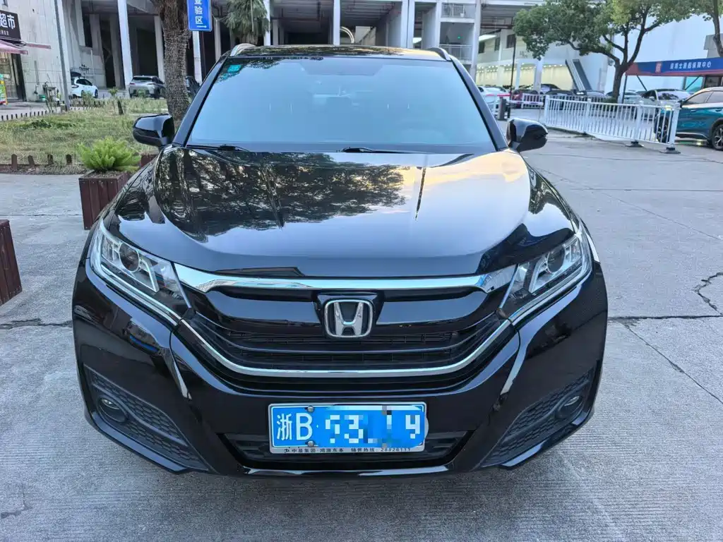 Honda UR-V — миниатюра 2