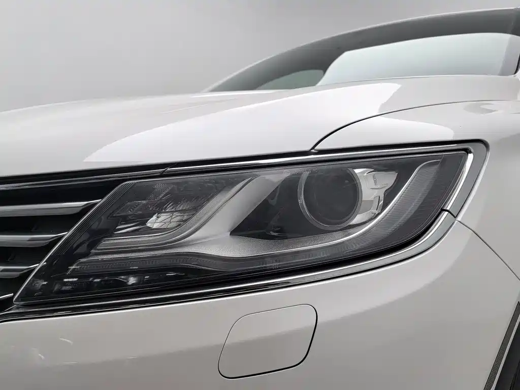 Lincoln MKC — миниатюра 7