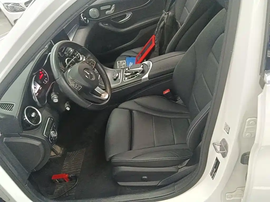Mercedes-Benz C-Class — миниатюра 15