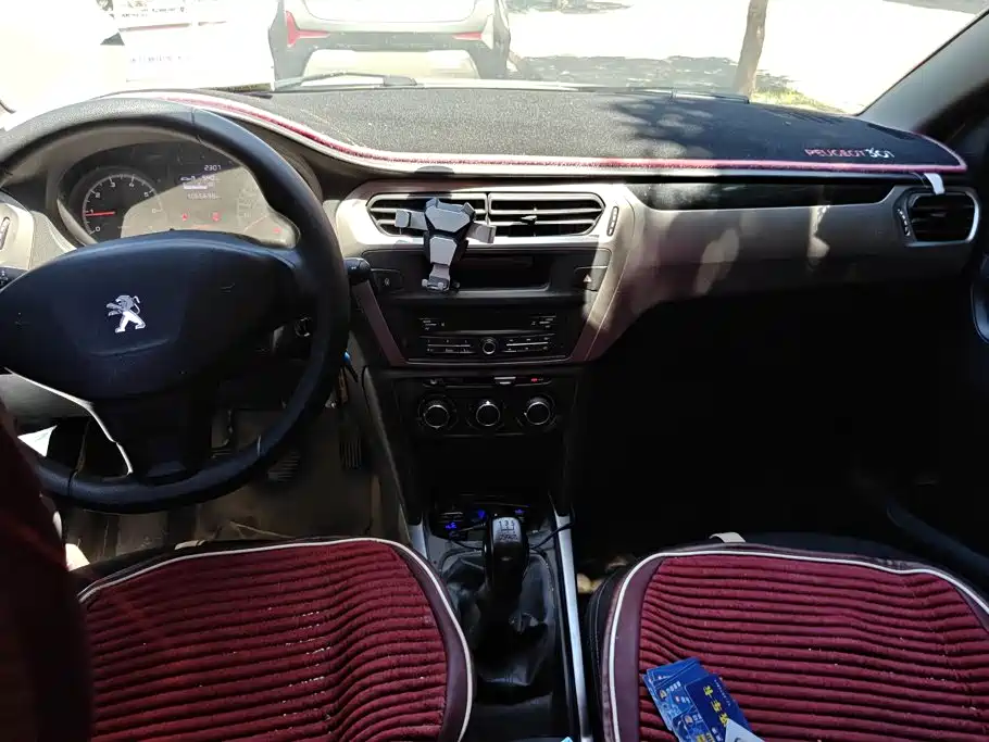 Peugeot 301 — миниатюра 12