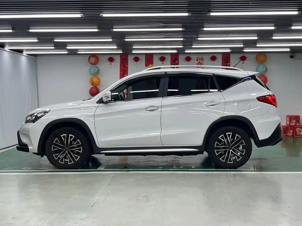 BYD New Energy — миниатюра 4