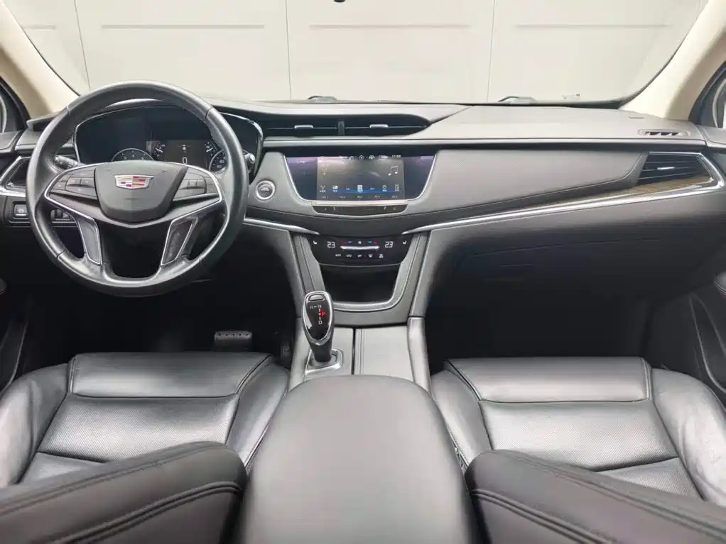 Cadillac XT5 — миниатюра 9