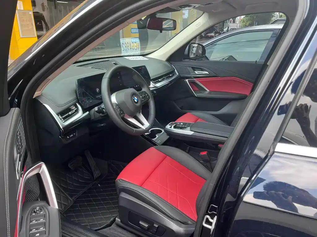 BMW X1 2023 sDrive20Li X
