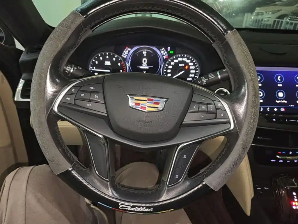 Cadillac CT6 — миниатюра 11
