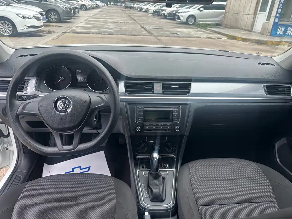 Volkswagen Bora 2019 1.5L AT Fashion VI