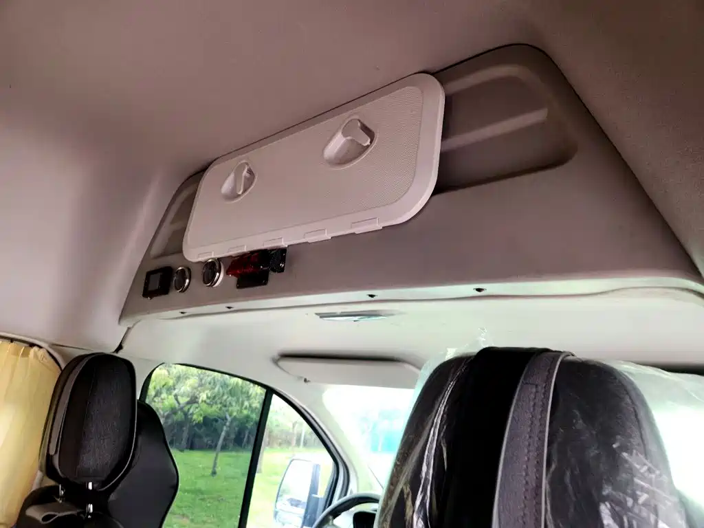 Ford Transit — миниатюра 13