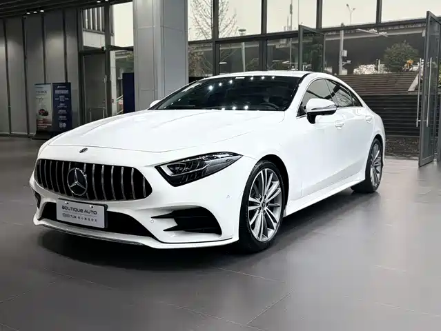 Mercedes-Benz CLS