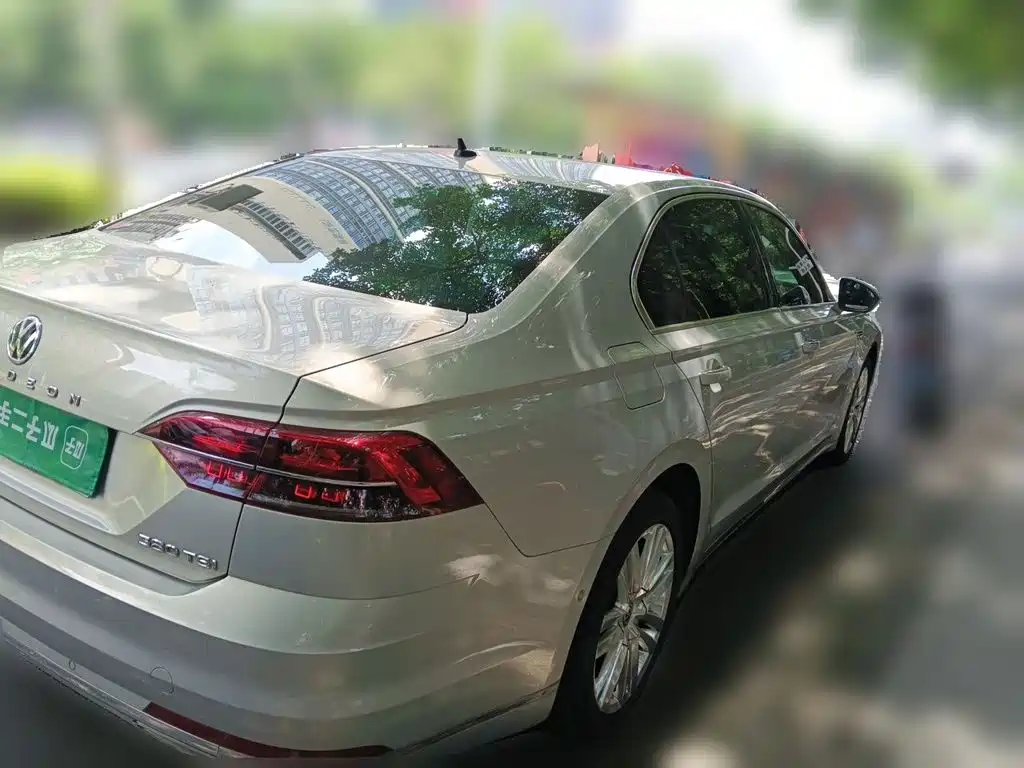 Volkswagen Phideon — миниатюра 5