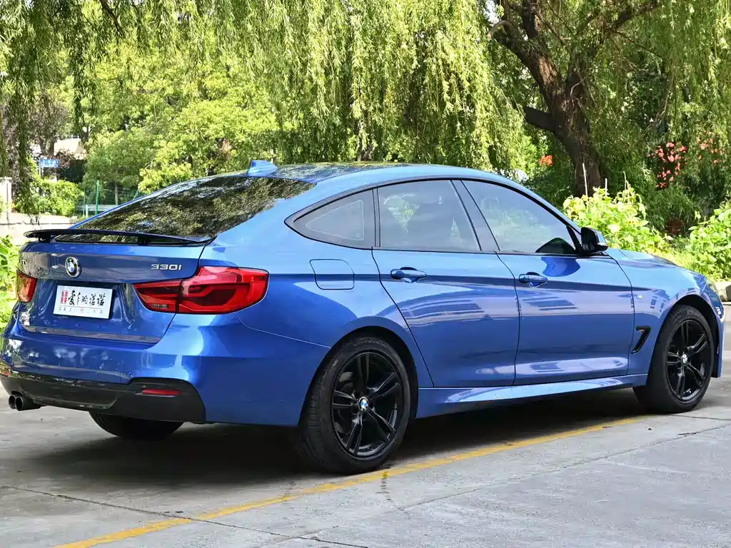 BMW 3 Series GT — миниатюра 6