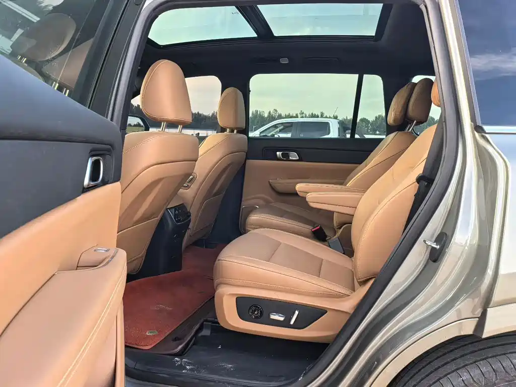 Li Auto Li ONE — миниатюра 5