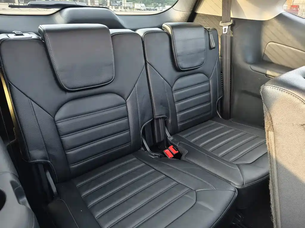 Ford Edge — миниатюра 13
