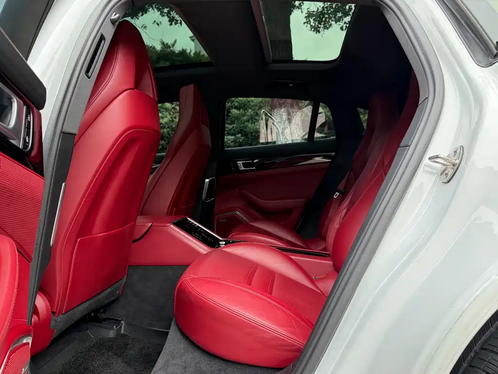 Porsche Panamera — миниатюра 9
