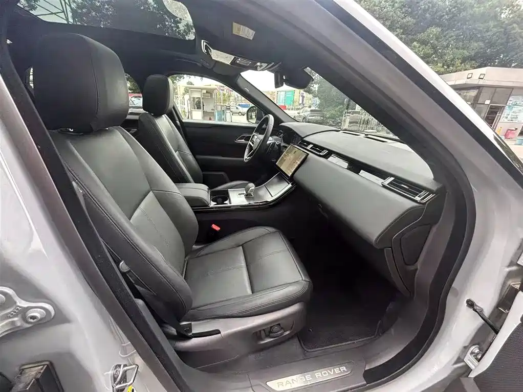 Land Rover Velar — миниатюра 12