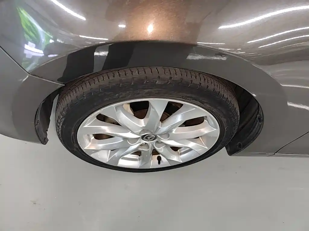 Mazda 3 Axela — миниатюра 23
