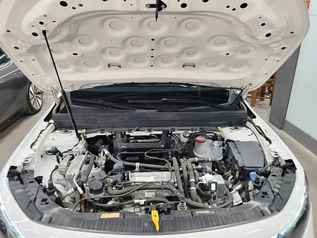 Mercedes-Benz EQB — миниатюра 20
