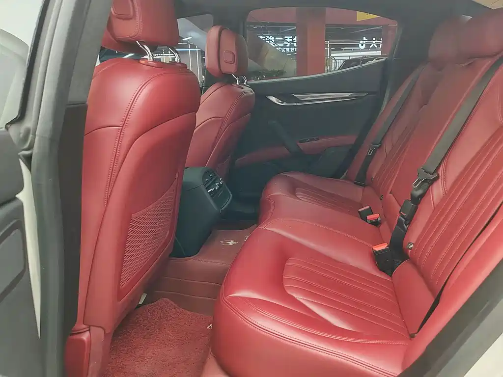 Maserati Ghibli — миниатюра 14