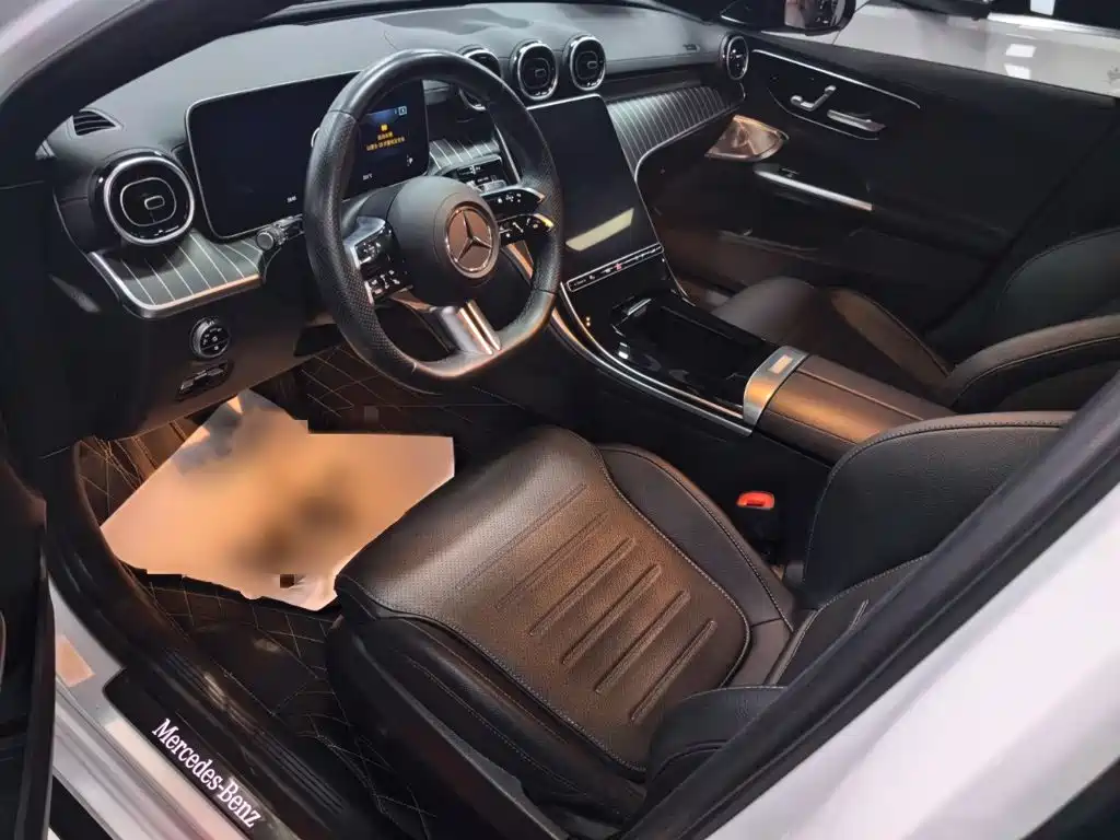 Mercedes-Benz C-Class — миниатюра 10