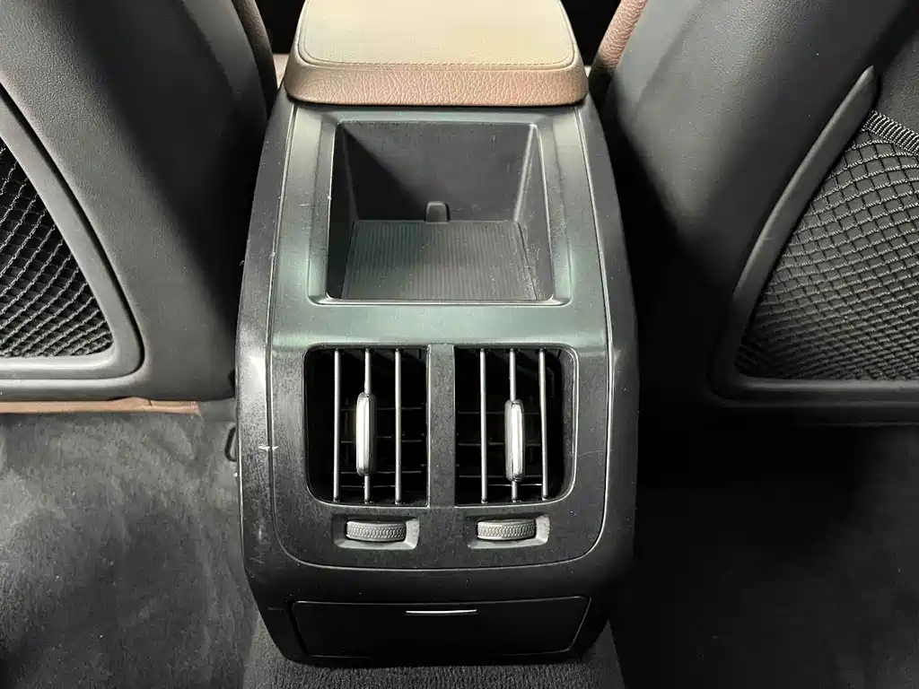 Volvo S90 — миниатюра 19