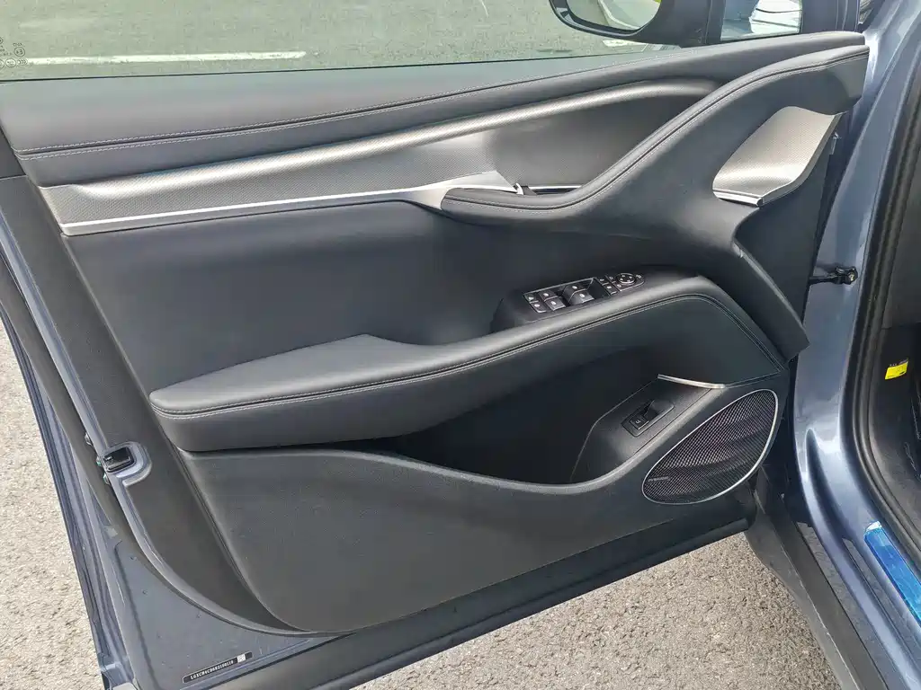 BYD Sealion 07 EV — миниатюра 5
