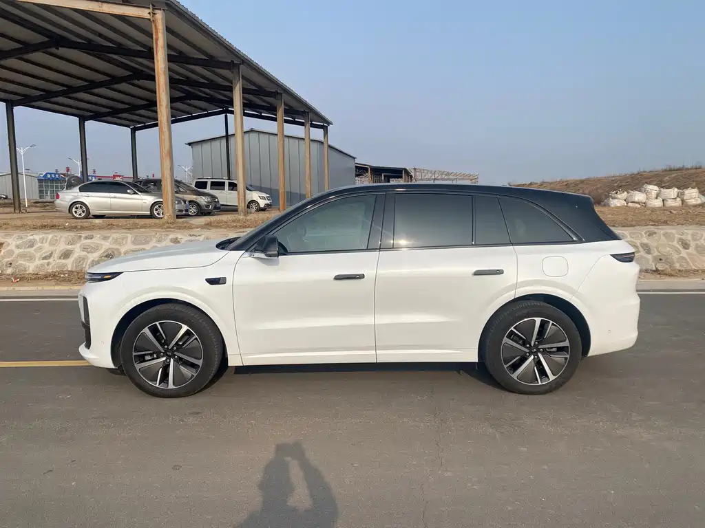 Li Auto IDEAL L6