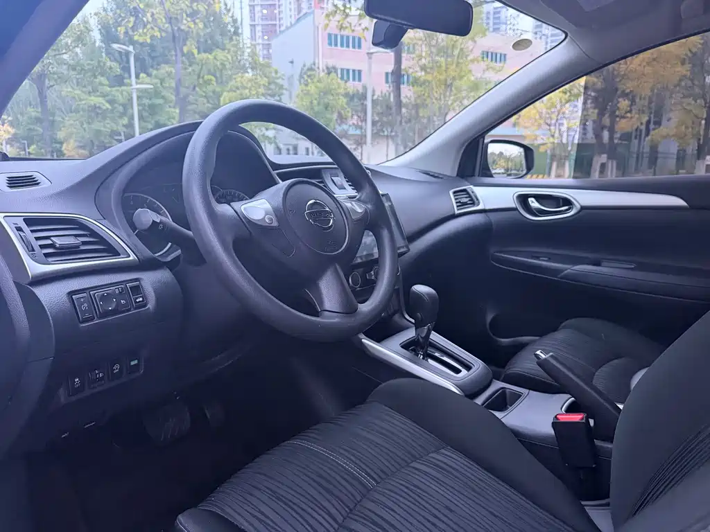 Nissan Sylphy — миниатюра 7