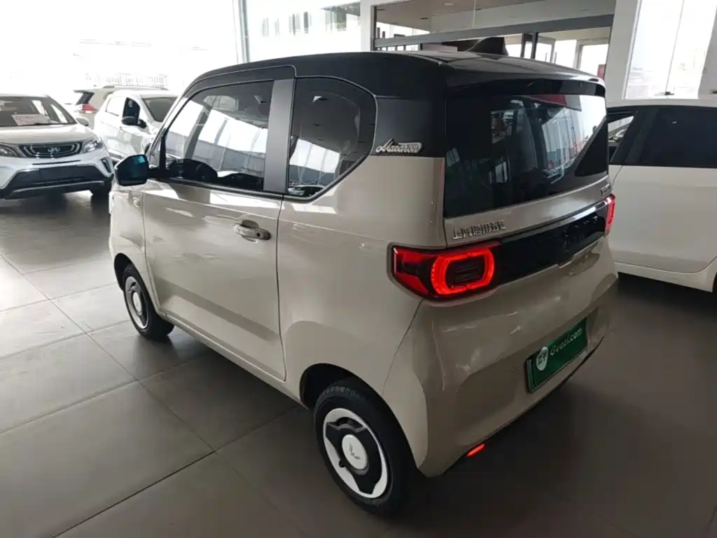 Wuling MINIEV — миниатюра 5