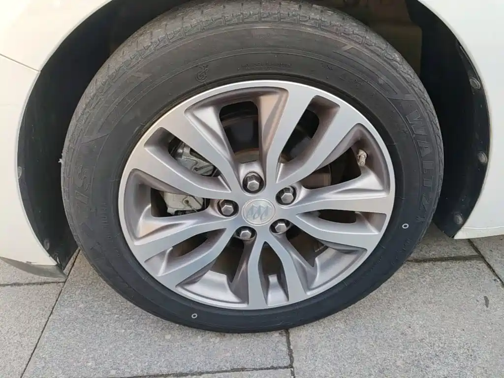 Buick Excelle — миниатюра 23