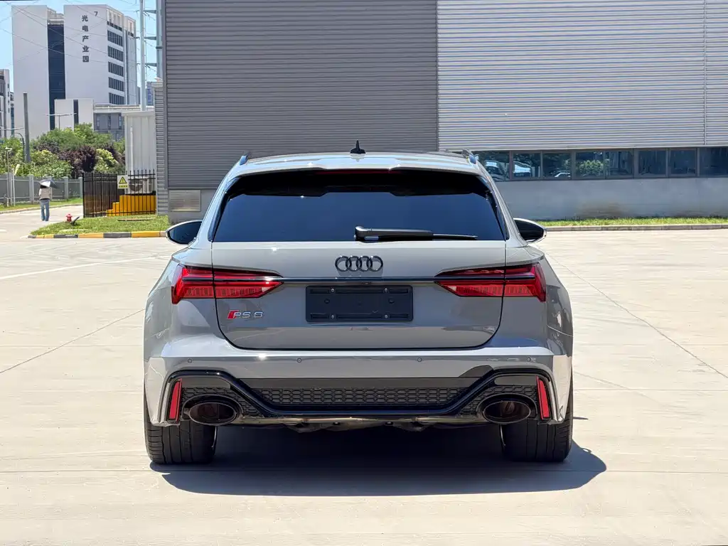 Audi RS 6 2022 RS 6 4.0T Avant