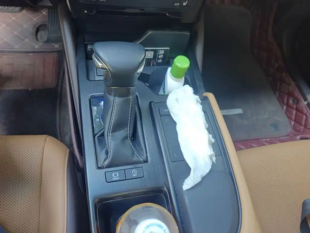 Lexus ES — миниатюра 7