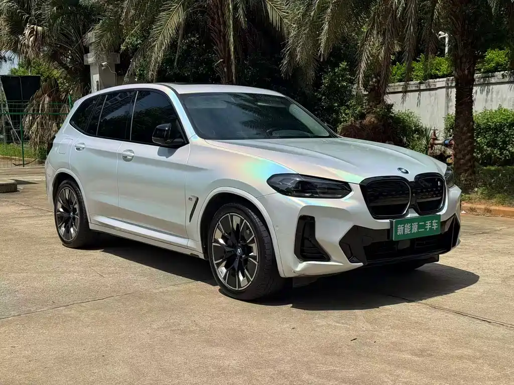 BMW iX3 — миниатюра 3