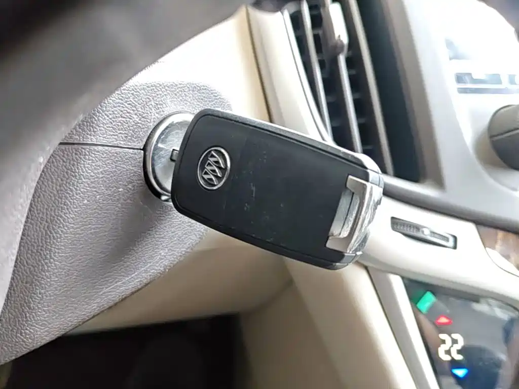 Buick LaCrosse — миниатюра 9