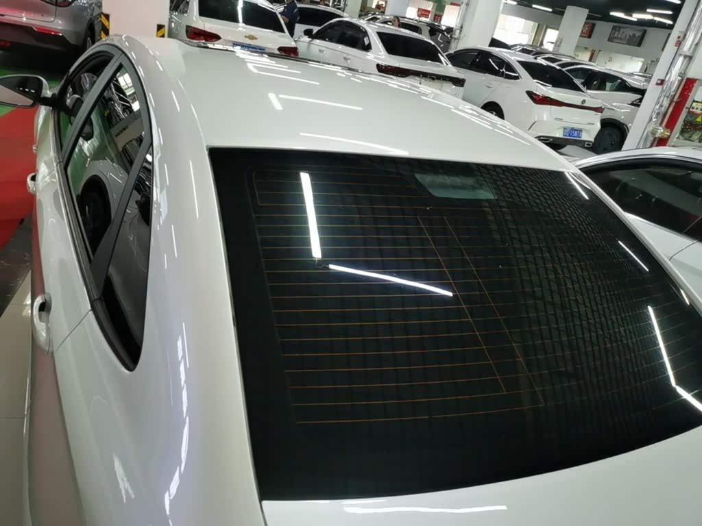 Chevrolet Monza 1.5 л 2023 г. Белый, пробег 25500 км