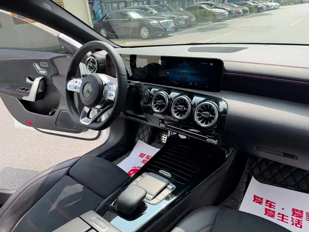 Mercedes-Benz CLA (Import) — миниатюра 11