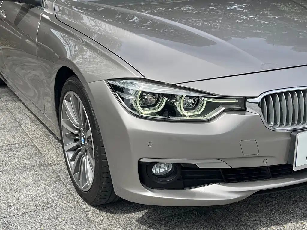 BMW 3 Series — миниатюра 25