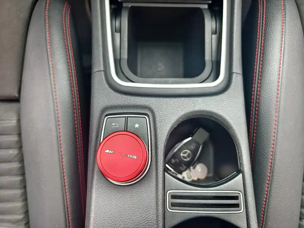 Mercedes-Benz CLA (Import) — миниатюра 15