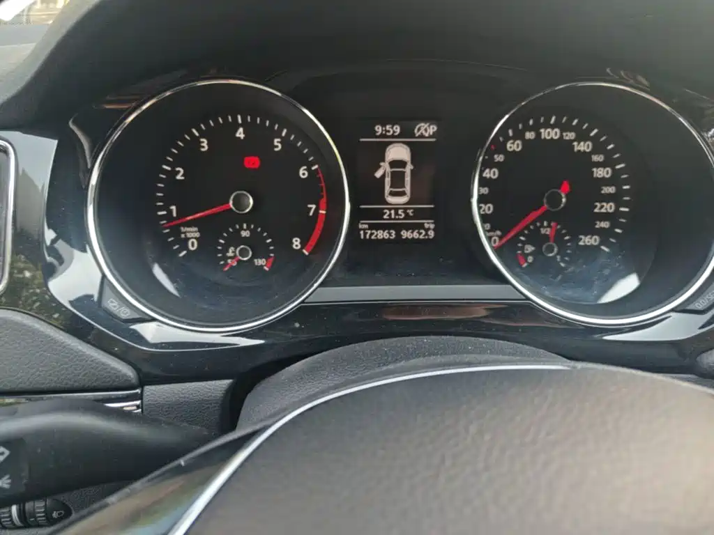 Volkswagen Sagitar — миниатюра 17