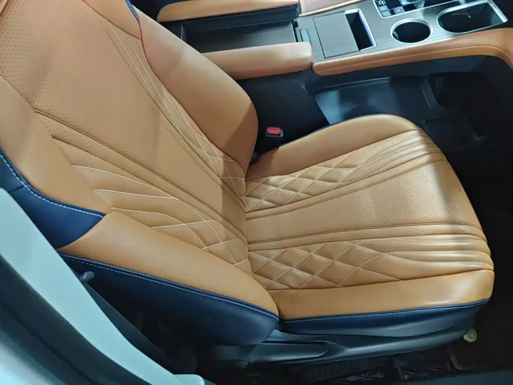 Toyota Sienna — миниатюра 25