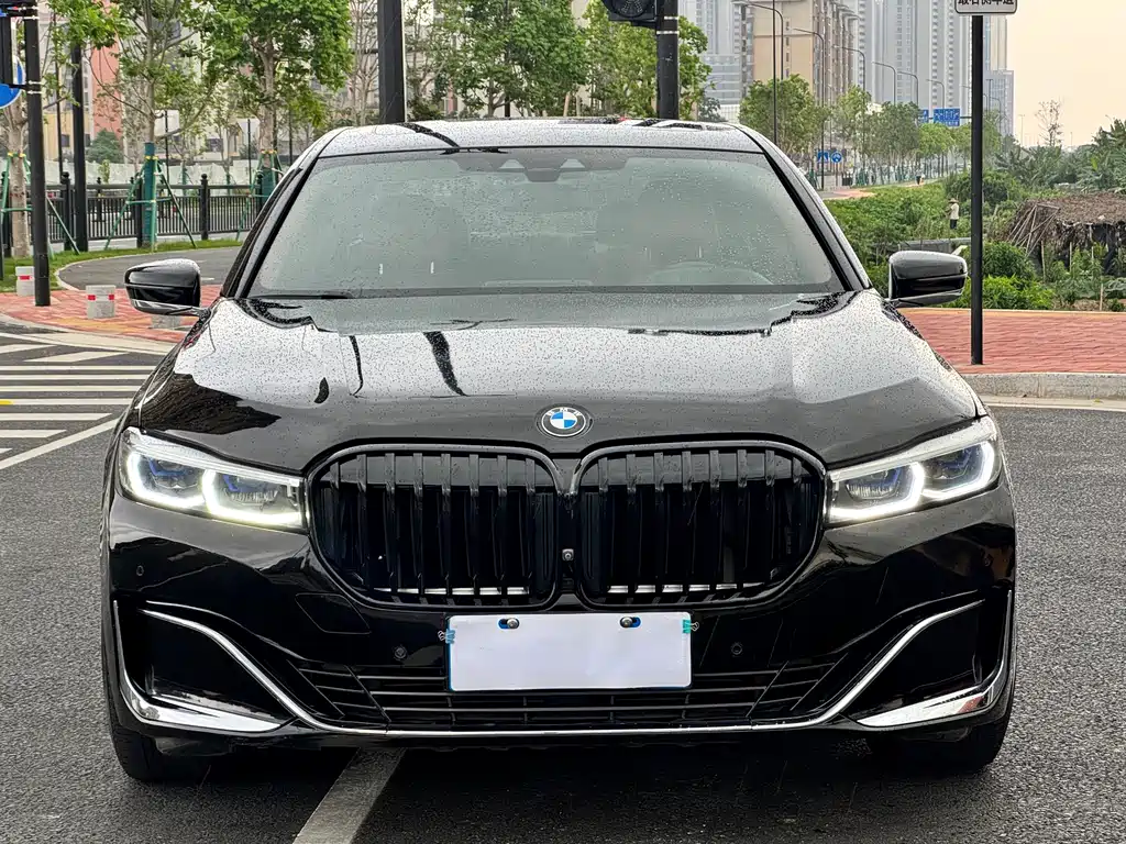 BMW 7 Series 7 2018 740Li xDrive Premium M Sport