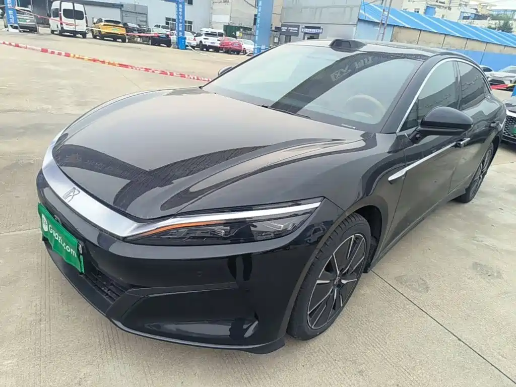 BYD Han L