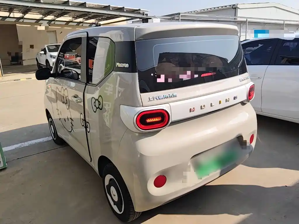 Wuling MINIEV — миниатюра 5