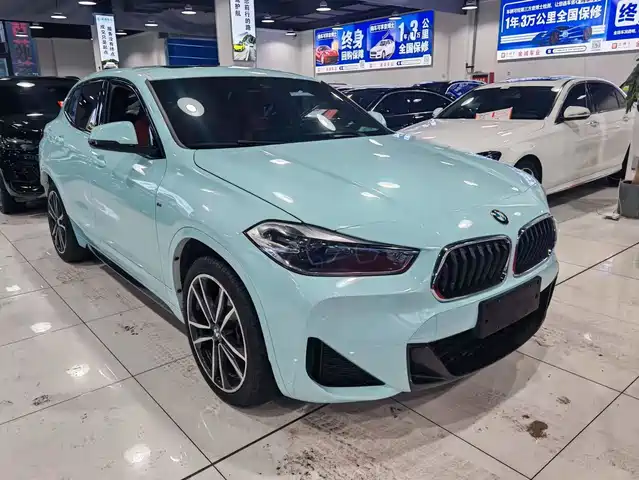 BMW X2